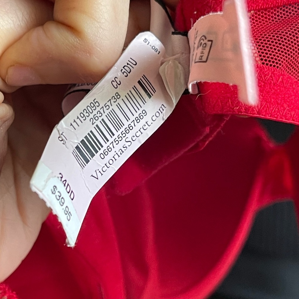 NWT Victoria’s Secret Sexy Tee Lightly Lined Smooth Demi Bra 34DD Red and Gold - Picture 7 of 11